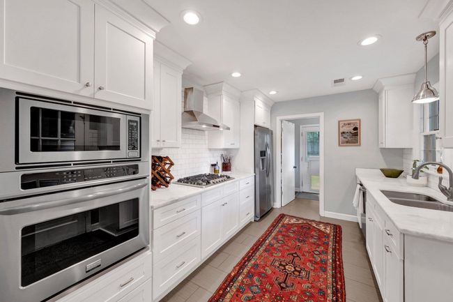 5543 Walnut Grove Rd, House other with 3 bedrooms, 2 bathrooms and null parking in Memphis TN | Image 11