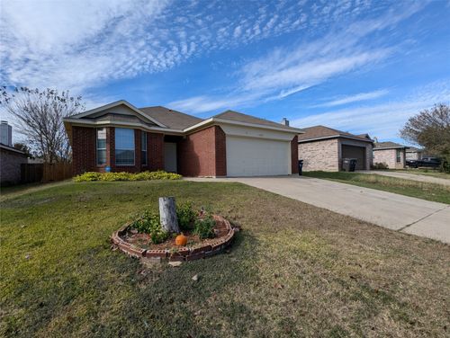 6425 Rainwater Way, Fort Worth, TX, 76179-4115 | Card Image