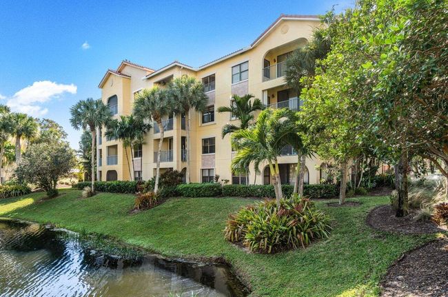 APT-401 - 300 Uno Lago Dr, Condo with 3 bedrooms, 2 bathrooms and null parking in Juno Beach FL | Image 30