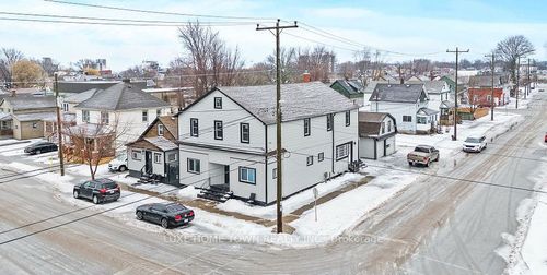 224 Mitchell St, Port Colborne, ON, L3K1Y3 | Card Image