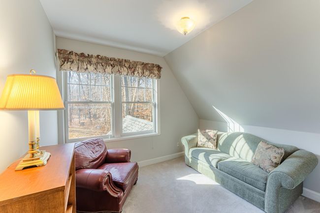 3rd Upstairs Bedroom | Image 40