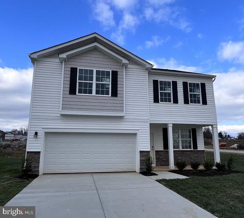 651 Armstrong Ave, HAGERSTOWN, MD, 21740 | Card Image