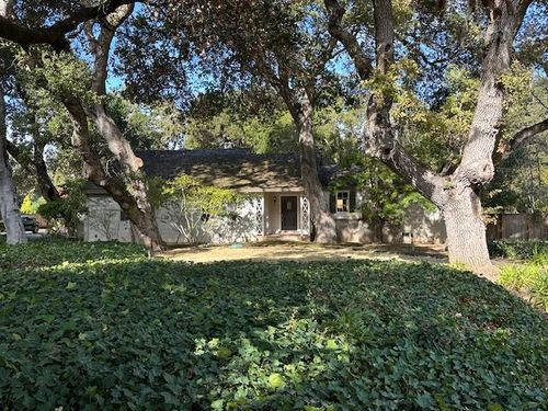 149 Greenoaks Dr, Atherton, CA, 94027-2159 | Card Image