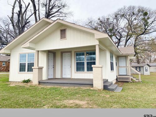 1304 W Ferguson Rd, Mt Pleasant, TX, 75455-4223 | Card Image