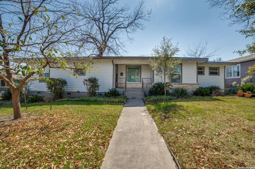 244 Halcyon Pl, San Antonio, TX, 78209-3825 | Card Image
