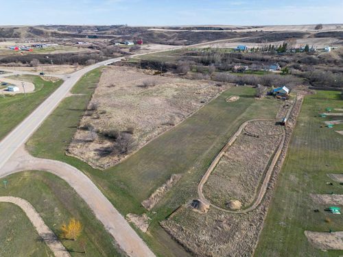 90 East Campground Road, Carbon, AB, T0M0L0 | Card Image