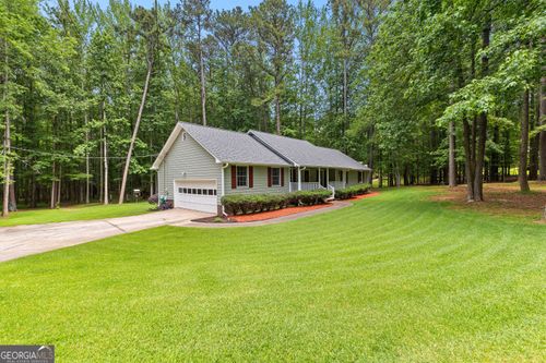 145 Adams Ct, Fayetteville, GA, 30214-4401 | Card Image