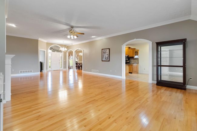 7494 W Highway 90, House other with 4 bedrooms, 4 bathrooms and null parking in Monticello KY | Image 10