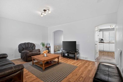 260 Stonemere Pl, Chestermere, AB, T1X1N2 | Card Image