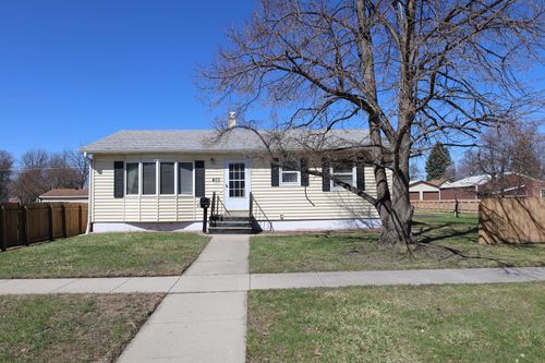 409 11th Street N, Breckenridge, MN, 56520 | Card Image