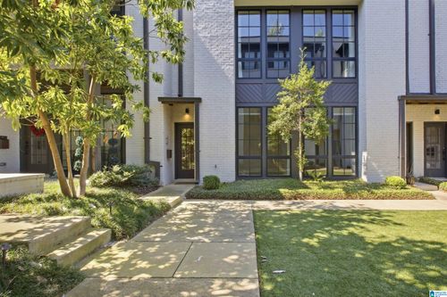 2339 S 1st Avenue, BIRMINGHAM, AL, 35233 | Card Image