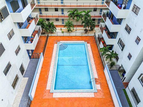 apt-201-1470 W 41st St, Hialeah, FL, 33012-5960 | Card Image