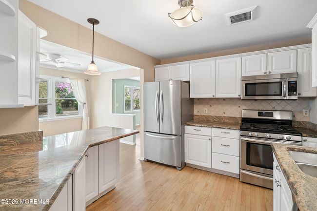 53 Birchwood Ct, House other with 3 bedrooms, 3 bathrooms and null parking in Tinton Falls NJ | Image 14