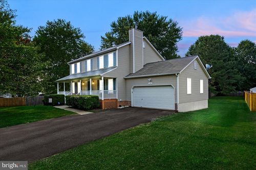 7006 Cedar Crest Dr, FREDERICKSBURG, VA, 22407-8544 | Card Image