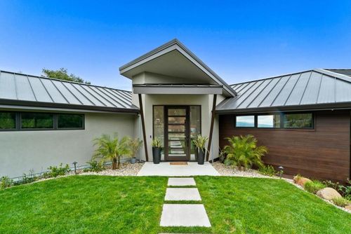 17808 Tourney Rd, Los Gatos, CA, 95030 | Card Image