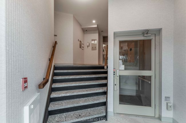 105 - 80 9 Th St E, Home with 0 bedrooms, 0 bathrooms and null parking in Owen Sound ON | Image 4