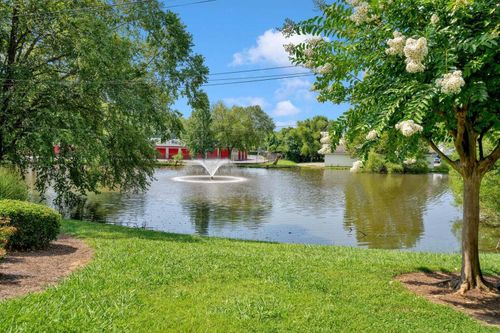 160-900 Mountain Creek Rd, Chattanooga, TN, 37405-4502 | Card Image