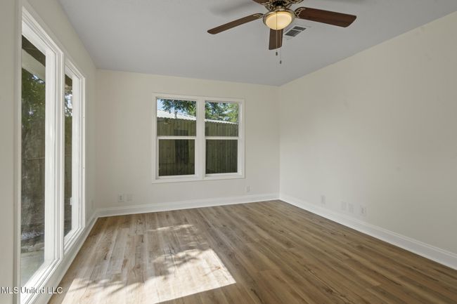 122 Carroll Ave Long Beach007 | Image 10