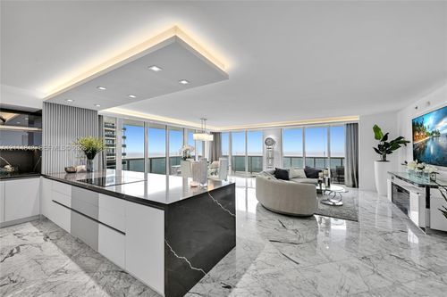 3001-1850 S Ocean Dr, Hallandale Beach, FL, 33009 | Card Image
