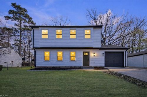 962 Red Oak Cir, Newport News, VA, 23608-1350 | Card Image