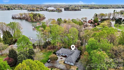 185 Appian Way, Shelby, NC, 28150-9204 | Card Image
