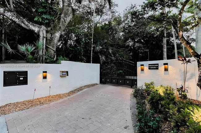 11300 Sw 94 Th Ave, House other with 5 bedrooms, 4 bathrooms and null parking in Miami FL | Image 25