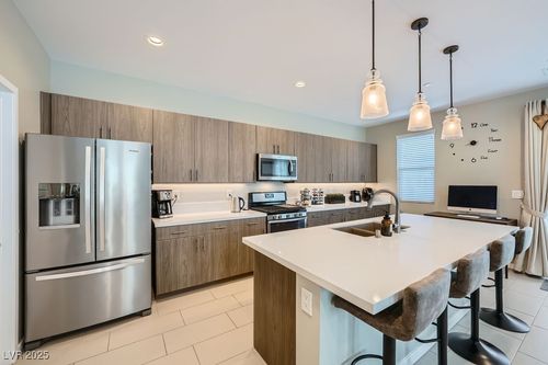 unit-103-11289 Vision Peak Ave, Las Vegas, NV, 89135-3522 | Card Image