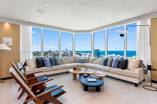 2005-300 S Pointe Dr, Miami Beach, FL, 33139-7329 | Card Image