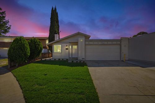 232 Loupe Ct, Gilroy, CA, 95020-4203 | Card Image