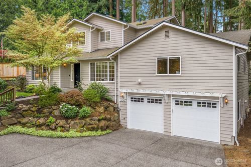 8934 218th Street Sw, Edmonds, WA, 98026 | Card Image