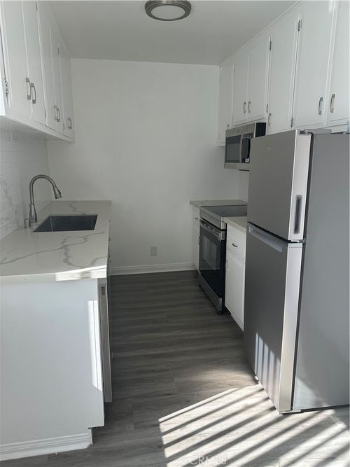 apt-1-3330 S Peck Ave, San Pedro, CA, 90731-6853 | Card Image