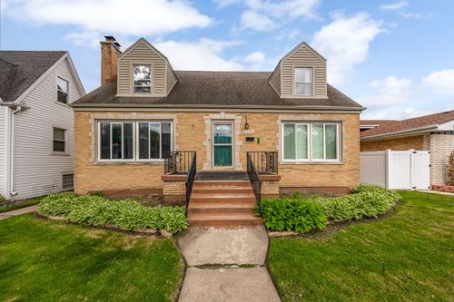 9306 S 54th Avenue, Oak Lawn, IL, 60453 | Card Image