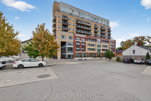407-652 Princess St, Kingston, ON, K7L1E5 | Card Image