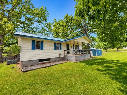 911 N Center St, Willow Springs, MO, 65793-1231 | Card Image