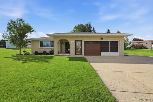 312 Barbados Dr, Cheektowaga, NY, 14227-2531 | Card Image