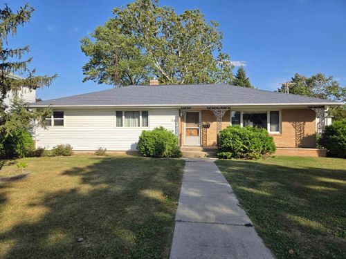 109 S Ridge St, SHANNON, IL, 61078-9016 | Card Image