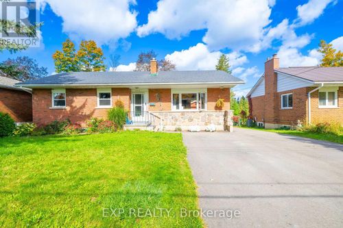 314 1st Ave E, Shelburne, ON, L9V2Y9 | Card Image