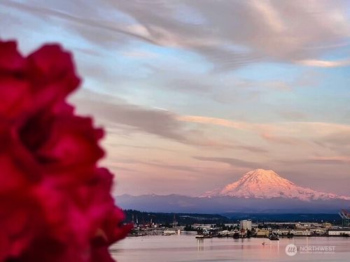 2-6402 E Side Dr Ne, Tacoma, WA, 98422-1172 | Card Image