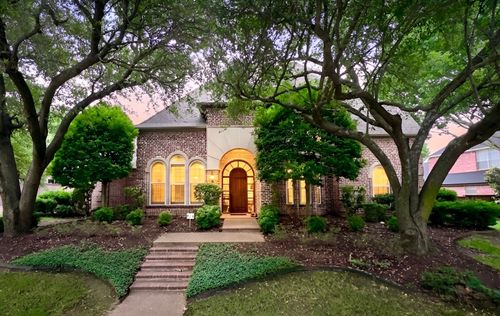 906 Glen Rose Dr, Allen, TX, 75013-1126 | Card Image