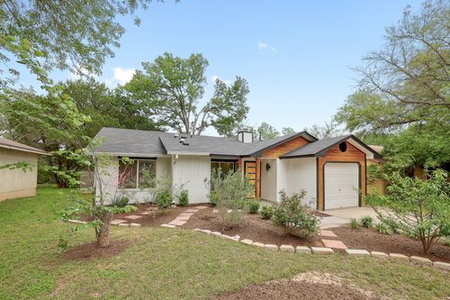 7609 Crystalbrook W, Austin, TX, 78724-3361 | Card Image