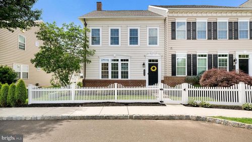 3933 Cephas Child Rd, DOYLESTOWN, PA, 18902-9173 | Card Image