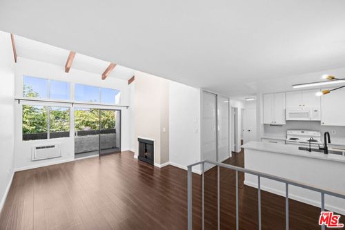270-4900 Overland Avenue, Culver City, CA, 90230 | Card Image