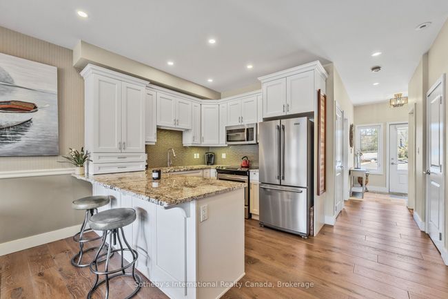 207 - 97D Joseph St, Condo with 4 bedrooms, 3 bathrooms and 2 parking in Port Carling ON | Image 16