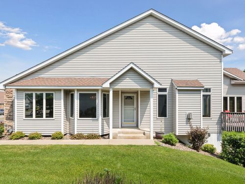 4642 Weston Woods Way, White Bear Tp, MN, 55127-6339 | Card Image
