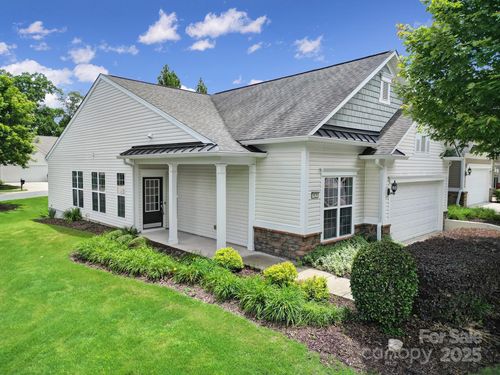 9020 Smokey Hill Ln, Fort Mill, SC, 29707-5526 | Card Image