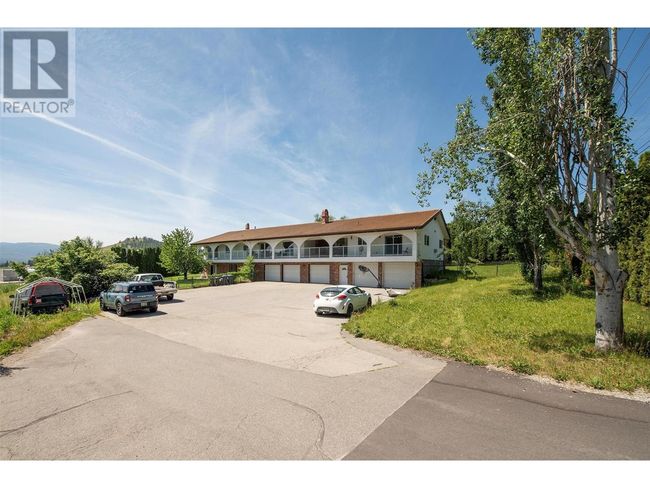 215 Arab Rd, House other with 8 bedrooms, 6 bathrooms and 5 parking in Kelowna BC | Image 60