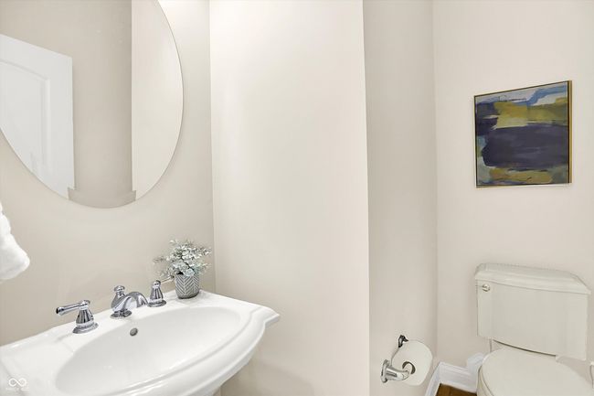 6691 Beekman Pl, Condo with 3 bedrooms, 3 bathrooms and null parking in Zionsville IN | Image 17