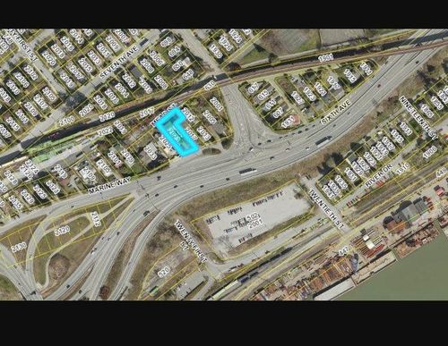 2021 Marine Way, New Westminster, BC, V3M2H2 | Card Image