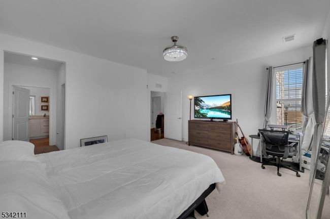 UNIT-123 - 11 Veterans Way, Townhouse with 3 bedrooms, 2 bathrooms and null parking in Morris Plains NJ | Image 17