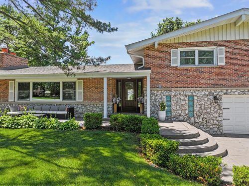 328 Windsor Ln, Inverness, IL, 60010-5735 | Card Image